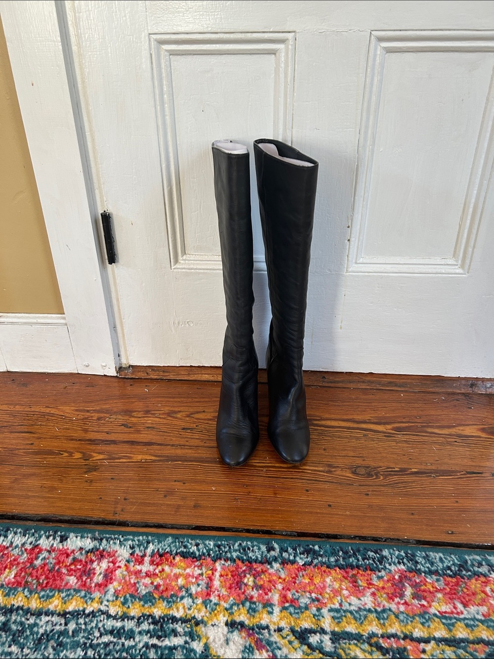 Black Knee-High Heeled Boots